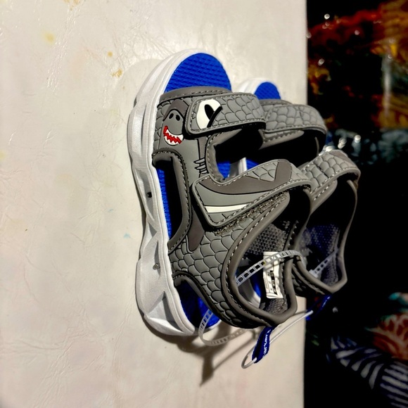 Carter's Baby Boy's Wandu-B Fashion Gray/Blue/White Sandals Shoes - Picture 1 of 5